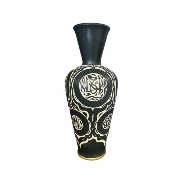 jarre marocaine artisanale motif arabesque noire et blanche sculptée à la main boutique plume magasin de décoration Rouen le petit quevilly normandie