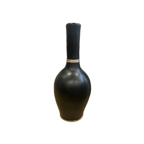 Vase Ella noir artisanal en céramique décoration de la boutique Plume magasin de déco rouen le petit quevilly normandie