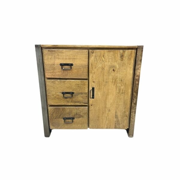 Buffet en manguieravec trois tiroir et une porte pour le rangement meuble décoration de la boutique plume magasin de déco aux docks76 à Rouen normandie